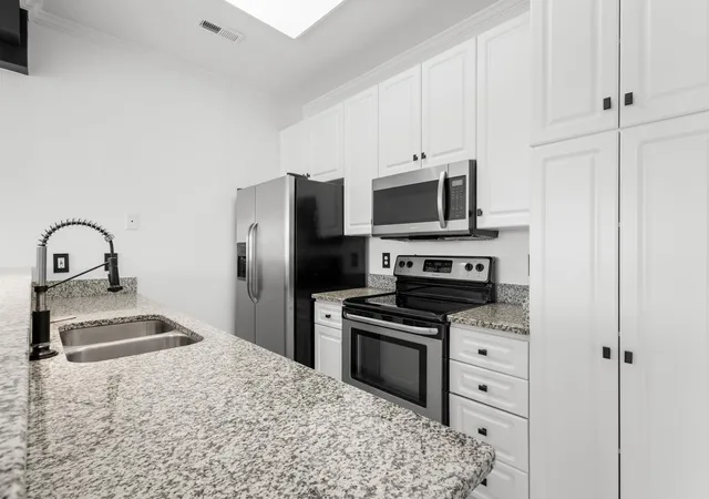 Listing Photo 3 - Condo for sale in building located at 4503 W Harbour Ct, Little River, SC 29566 - Unit #S8