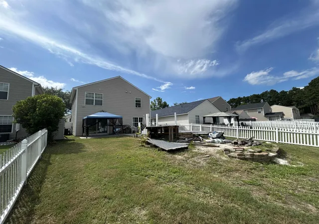 Photo 4 of Single family home for sale at 464 Dandelion Ln, Myrtle Beach, SC 29579 | MLS# 2616382 | Listing updated on 2026-08-31