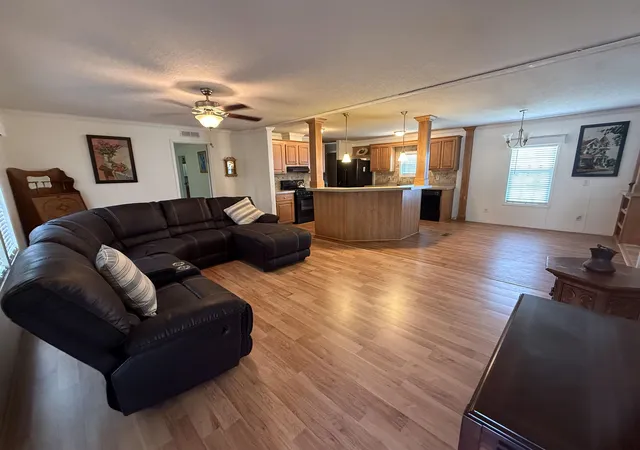 Photo 3 of Manufactured home for sale at 911 Old Magnolia Dr, Conway, SC 29526 | MLS# 2616390 | Listing updated on 2026-08-24