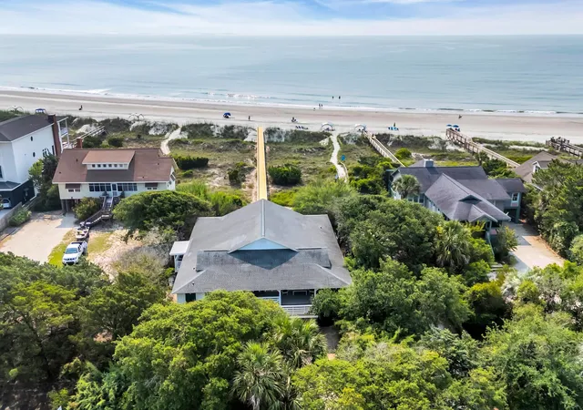 Photo 3 of Sale Pending at 192 Atlantic Ave, Pawleys Island, SC 29585 | MLS# 2616410 | Listing updated on 2026-08-26