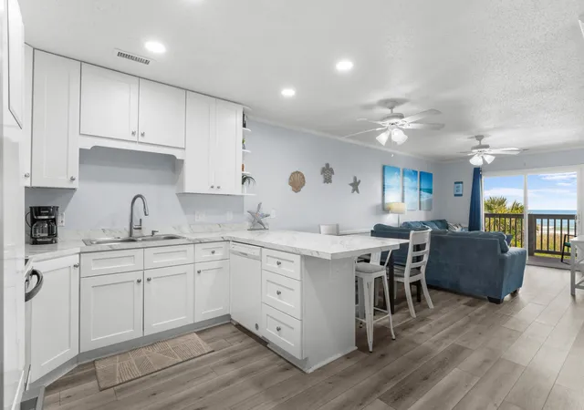 Homes for sale in Surfside Beach, SC | 617 S Ocean Blvd, Surfside Beach, SC 29575