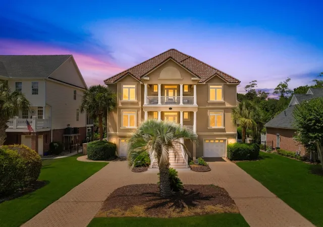 Homes for sale in North Myrtle Beach, SC | 701 Hillside Dr N, North Myrtle Beach, SC 29582 | MLS# 2616466