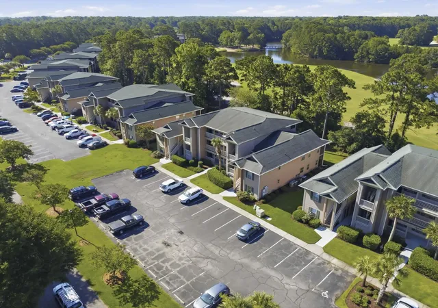 Listing Photo 4 - Condo for sale in building located at 366 Pinehurst Ln, Pawleys Island, SC 29585 - Unit #13B