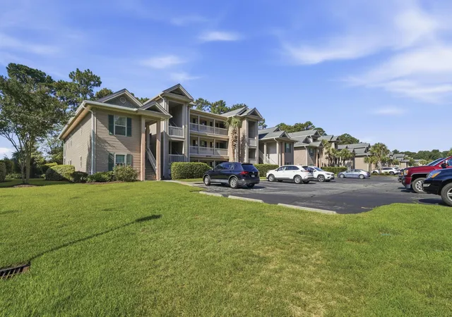 Listing Photo 5 - Condo for sale in building located at 366 Pinehurst Ln, Pawleys Island, SC 29585 - Unit #13B
