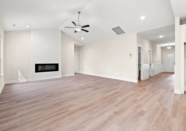 Photo 3 of Single family home for sale at 1421 Loop Cir, Longs, SC 29568 | MLS# 2616555 | Listing updated on 2026-07-22