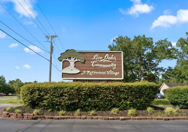 Homes for sale in Murrells Inlet, SC | 949 South Marlin Circle, Murrells Inlet, SC 29576 | MLS# 2616599