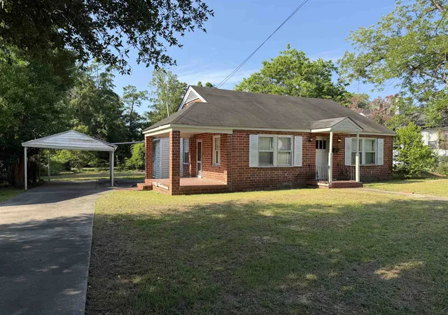Homes for sale in Kingstree, SC | 224 E Brooks St, Kingstree, SC 29556 | MLS# 2616638