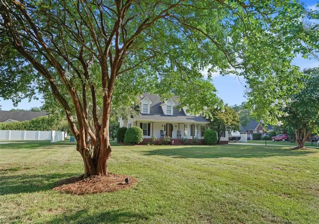 Homes for sale in Cheraw, SC | 46 Red Hill Rd, Cheraw, SC 29520 | MLS# 2616694