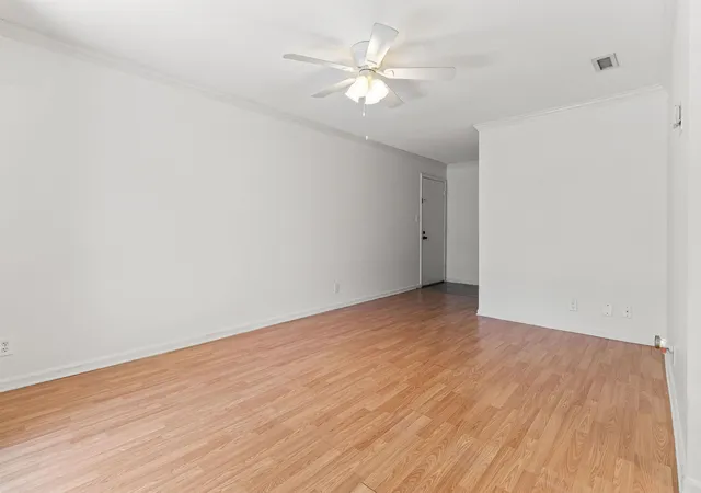 Photo 3 of Sale Pending at 10301 N Kings Hwy #21-6, Myrtle Beach, SC 29572 | MLS# 2616714 | Listing updated on 2026-08-18