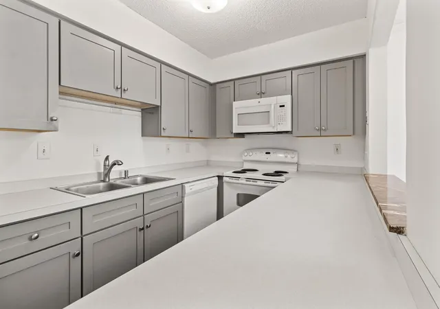 Photo 4 of Sale Pending at 10301 N Kings Hwy #21-6, Myrtle Beach, SC 29572 | MLS# 2616714 | Listing updated on 2026-08-18