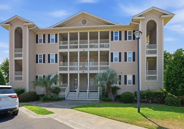 2nd image of 1900 Duffy St, North Myrtle Beach, SC 29582