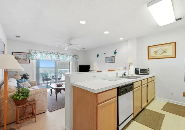5th image of 1900 Duffy St #E5, North Myrtle Beach, SC 29582 | MLS# 2616803