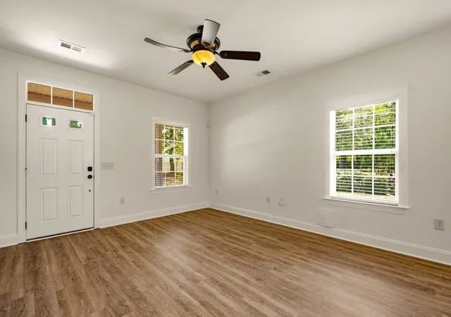 Photo 3 of Sale Pending at 209 Spencerswood Dr, Conway, SC 29526 | MLS# 2616832 | Listing updated on 2026-10-07