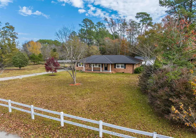2nd image of 912 Camp Wiggins Rd, Florence, SC 29506 | MLS# 2616835