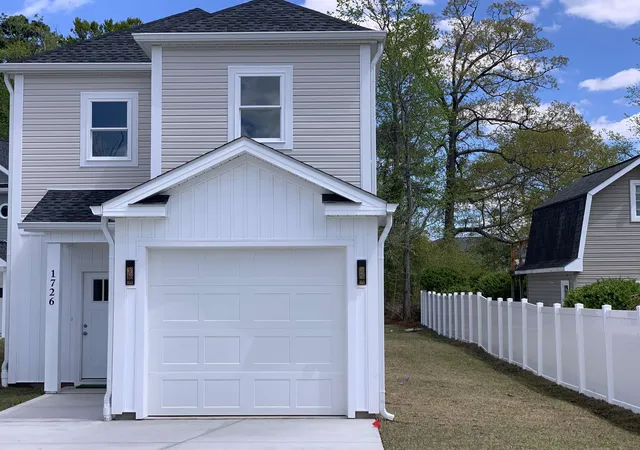 Photo 3 of Single family home for sale at 1726 Cenith Dr, North Myrtle Beach, SC 29582 | MLS# 2616891 | Listing updated on 2026-08-28