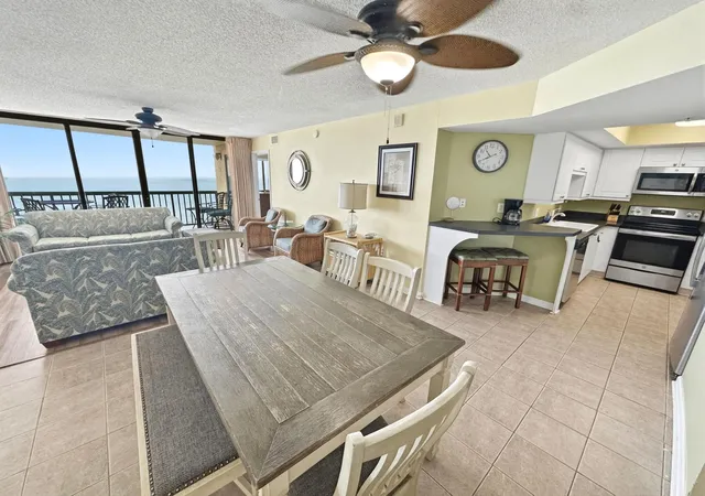 Homes for sale in North Myrtle Beach, SC | 201 Ocean Blvd S, North Myrtle Beach, SC 29577