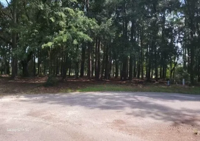 2nd image of 27 Pleasant Pl Dr, Beaufort, SC 29907 | MLS# 2617080