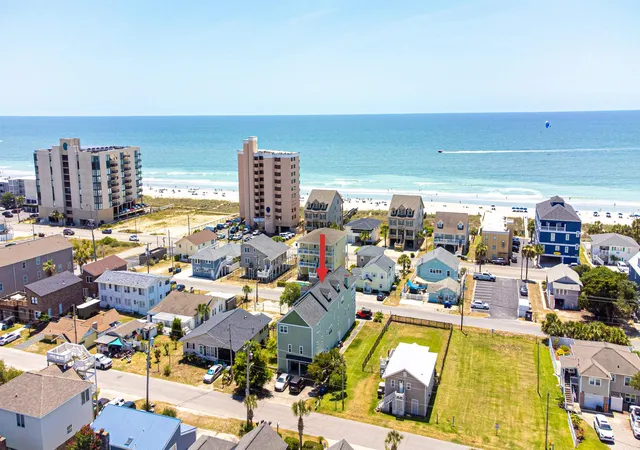 Photo 3 of House for sale at 1511 Holly Dr, North Myrtle Beach, SC 29582 | MLS# 2617109 | Listing updated on 2026-09-28