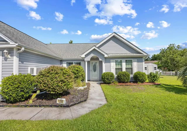 Photo 2 of Sale Pending at 1233 Dunraven Ct, Conway, SC 29527 | MLS# 2617190 | Listing updated on 2026-09-27
