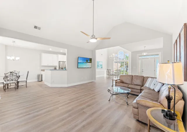 Photo 4 of Single family home for sale at 515 Sea Is Way, North Myrtle Beach, SC 29582 | MLS# 2617207 | Listing updated on 2026-07-30