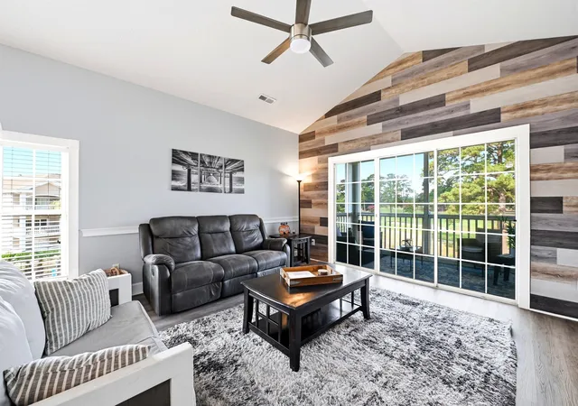 Listing Photo 4 - Condo for sale in building located at 4789 Wild Iris Dr, Myrtle Beach, SC 29577 - Unit #301
