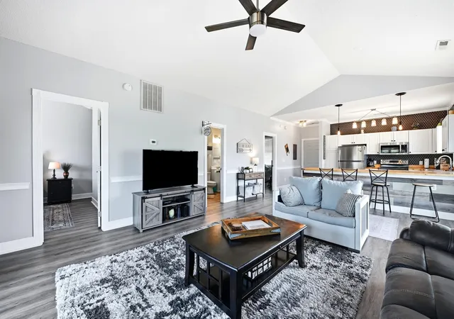 Listing Photo 5 - Condo for sale in building located at 4789 Wild Iris Dr, Myrtle Beach, SC 29577 - Unit #301