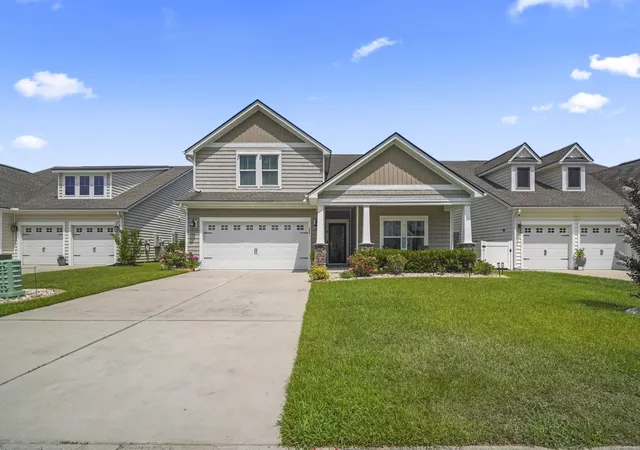 Photo 1 of Single family home for sale at 605 Cherry Blossom Dr, Murrells Inlet, SC 29576 | MLS# 2617225 | Listing updated on 2026-09-29