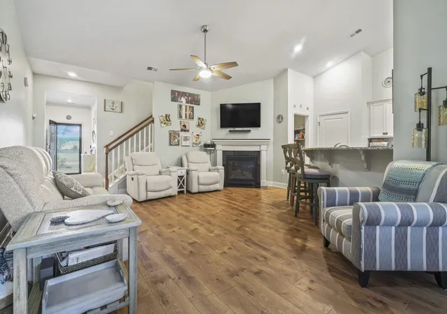 Photo 3 of Single family home for sale at 605 Cherry Blossom Dr, Murrells Inlet, SC 29576 | MLS# 2617225 | Listing updated on 2026-09-29