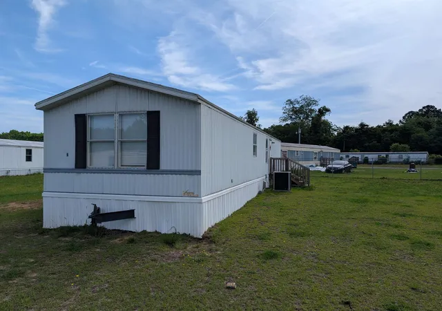 1st image of 5326 Chinaberry Rd, Florence, SC 29506 | MLS# 2617243