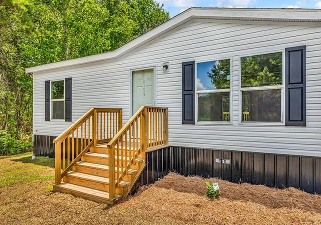 4th image of 2148 Hughes Gasque Rd, Aynor, SC 29511 | MLS# 2617258