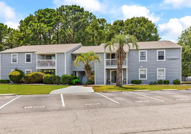 Homes for sale in Surfside Beach, SC | 1356 Glenns Bay Rd, Surfside Beach, SC 29575