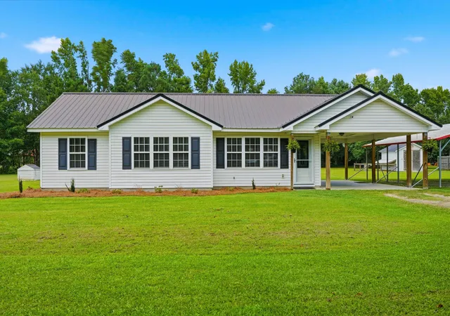 1st image of 3298 Bakersfield Rd, Loris, SC 29569 | MLS# 2617363
