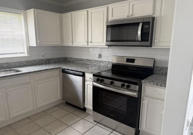 Photo 4 of Single family home for sale at 4850 Southgate Pkwy, Myrtle Beach, SC 29579 | MLS# 2617419 | Listing updated on 2026-08-26