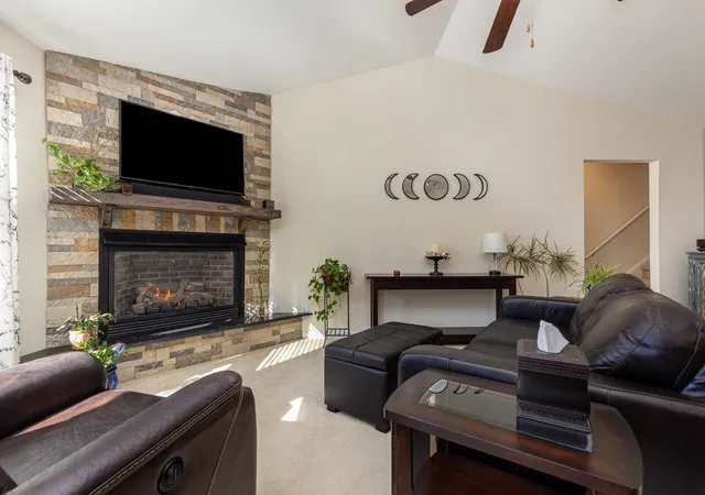 Photo 4 of Single family home for sale at 823 Trap Shooter Cir, Longs, SC 29568 | MLS# 2617462 | Listing updated on 2026-07-13
