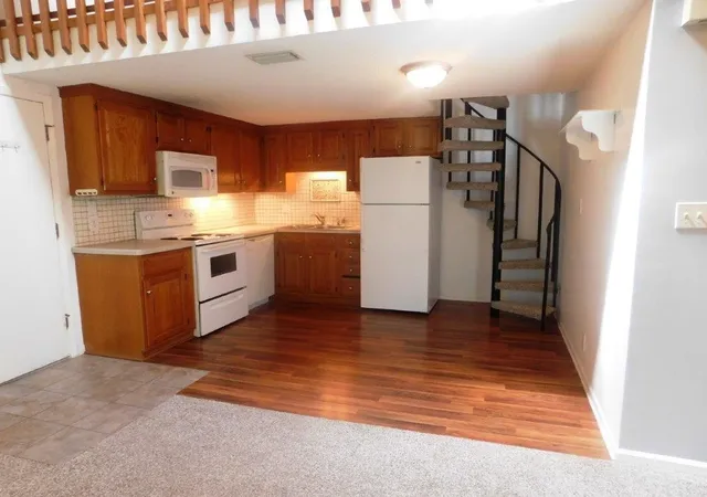 Listing Photo 1 - Condo for sale in building located at 1202 Tiffany Ln, Myrtle Beach, SC 29577 - Unit #D