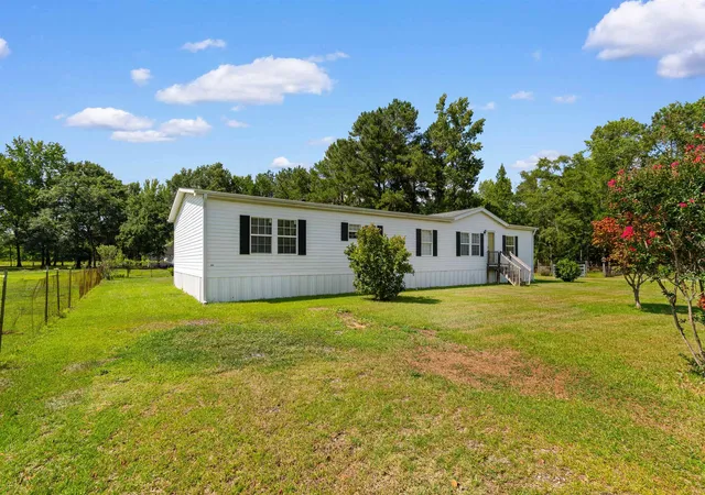 4th image of 1925 Sun Valley Ct, Marion, SC 29571 | MLS# 2617544