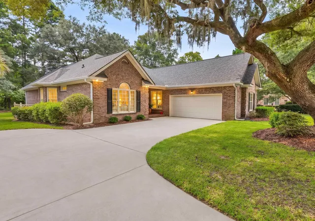 Homes for sale in Pawleys Island, SC | 97 Portrush Loop, Pawleys Island, SC 29585 | MLS# 2617545