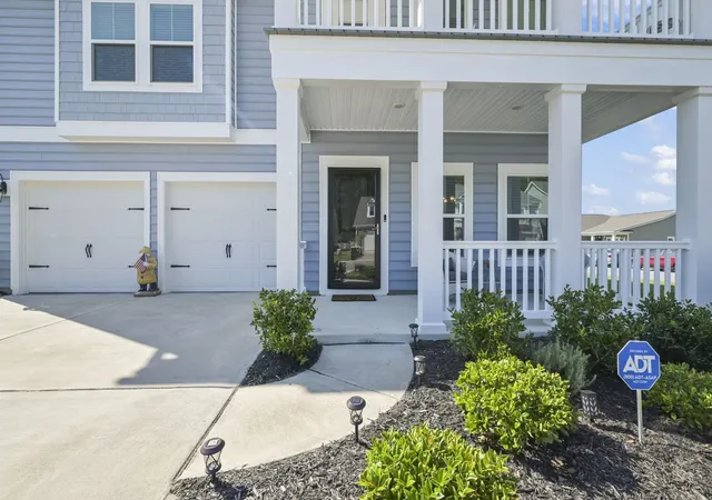 Photo 2 of Single family home for sale at 820 Harrison Ml St, Myrtle Beach, SC 29579 | MLS# 2617572 | Listing updated on 2026-09-17