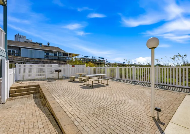 2nd image of 116 S Waccamaw Dr, Murrells Inlet, SC 29576