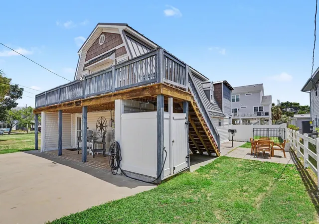 Photo 3 of House for sale at 314 26th Avenue N, North Myrtle Beach, SC 29582 | MLS# 2617757 | Listing updated on 2026-08-31