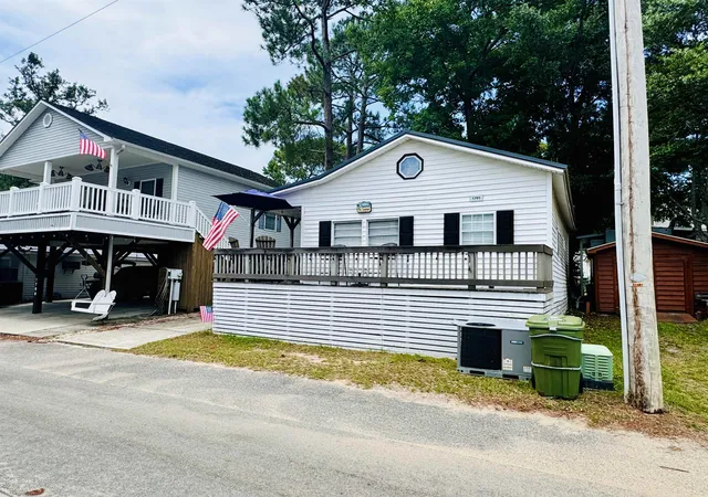 Photo 3 of Manufactured home for sale at 6001 S   1795 Kings Hwy, Myrtle Beach, SC 29575 | MLS# 2617774 | Listing updated on 2026-09-25