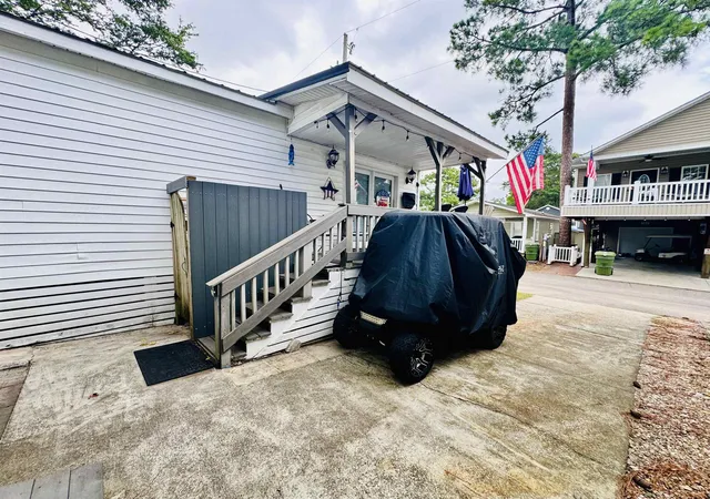 Photo 3 of Manufactured home for sale at 6001 S - 1795 Kings Hwy, Myrtle Beach, SC 29575 | MLS# 2617774 | Listing updated on 2026-09-25