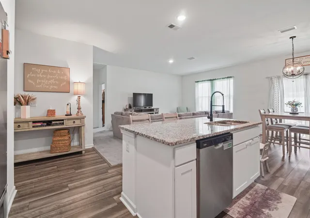 Photo 3 of Single family home for sale at 171 Plantersfield Dr, Conway, SC 29526 | MLS# 2617832 | Listing updated on 2026-08-20