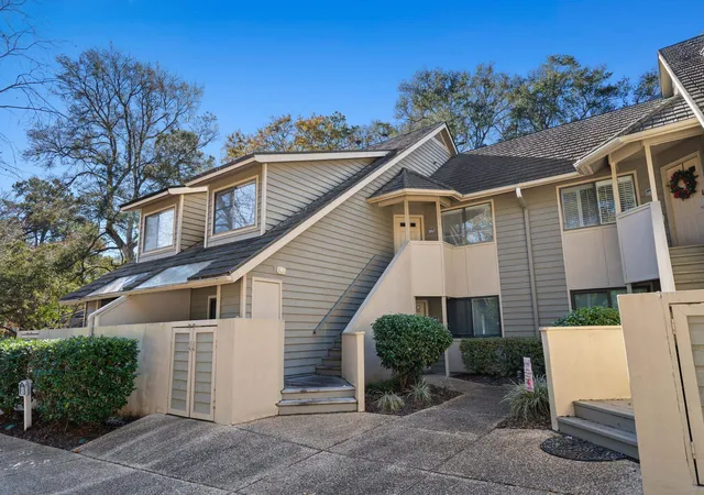 Photo 1 of Condo for sale at 305 Myrtlewood Ct #18-G, Myrtle Beach, SC 29572 | MLS# 2617848 | Listing updated on 2026-07-17
