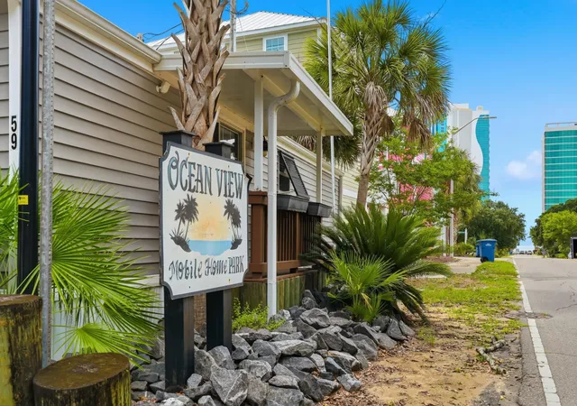 Photo 3 of Manufactured home for sale at 414 2nd Avenue S, Myrtle Beach, SC 29577 | MLS# 2617850 | Listing updated on 2026-07-30
