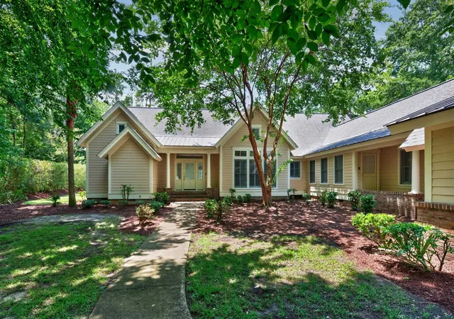 Photo 1 of Single family home for sale at 222 Old Carriage Loop, Georgetown, SC 29440 | MLS# 2617935 | Listing updated on 2026-09-17