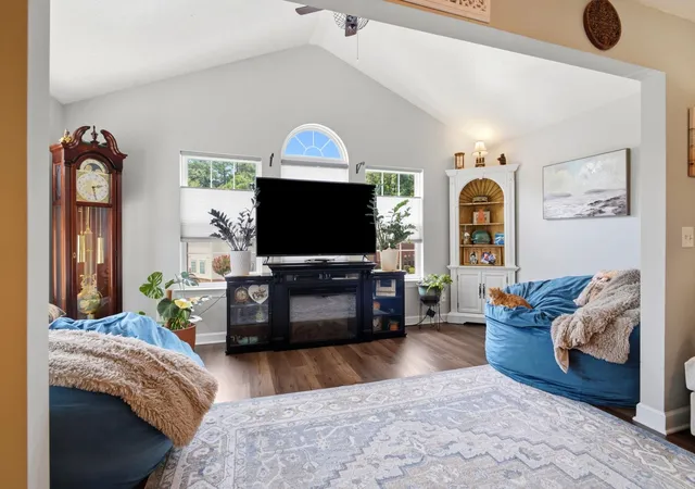 4th image of 4383 Daphne Ln, Murrells Inlet, SC 29576