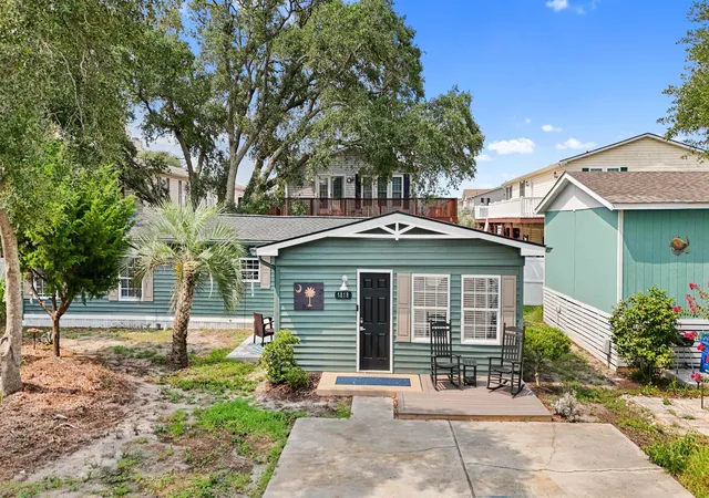 Photo 3 of Sale Pending at 1818 Kingfisher Dr, Myrtle Beach, SC 29575 | MLS# 2618116 | Listing updated on 2026-08-31