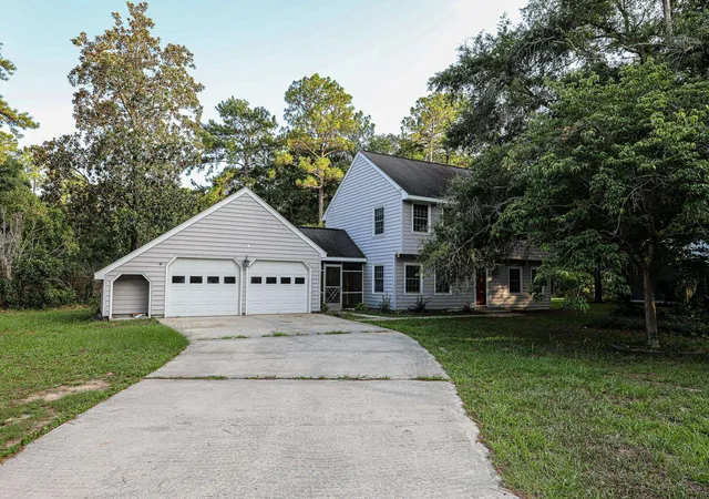 Photo 1 of Sale Pending at 127 Johnstone Ln, Georgetown, SC 29440 | MLS# 2618156 | Listing updated on 2026-10-02