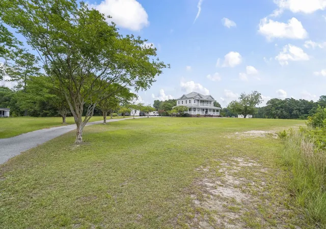 Photo 4 of Single family home for sale at 3512 Sumpter Rd, Loris, SC 29569 | MLS# 2618202 | Listing updated on 2026-07-22